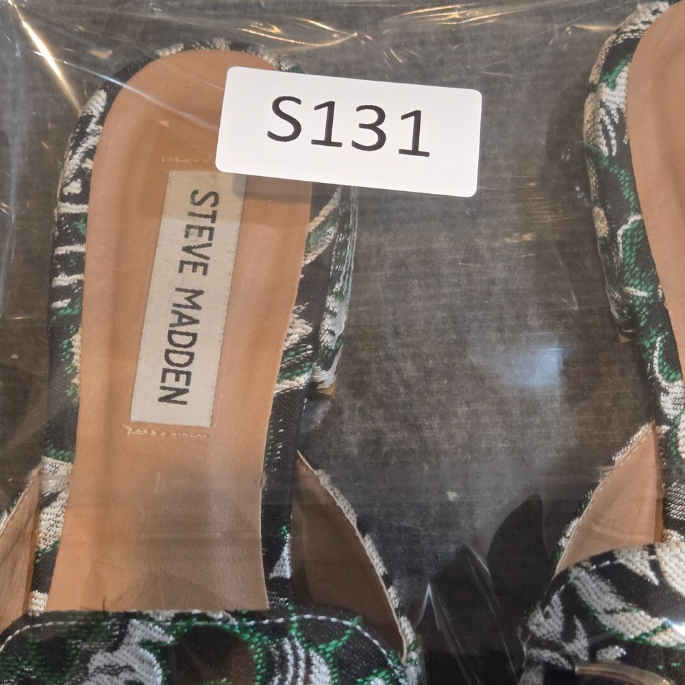 Steve Madden Women's Embroidered Floral Loafers Sz 8 Green Black - Picture 8 of 8